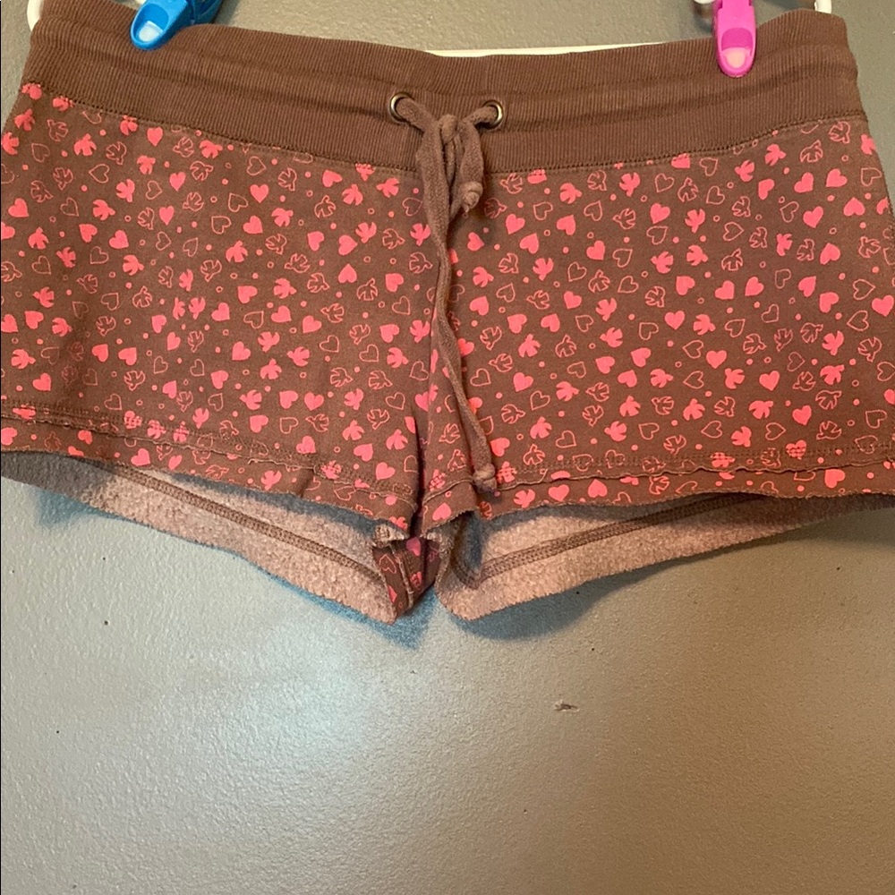 🩷Bluenotes Brown and Pink Heart Patterned Women's Shorts